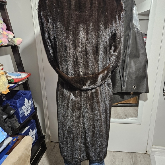 GENUINE MINK Sable colour men's 3/4 length mint condition. - Picture 10 of 10
